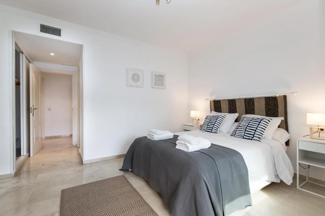 Awesome 2 Bedroom Apt With Pool And Parking In Puerto Banus - Rdr197 Marbella Apartment